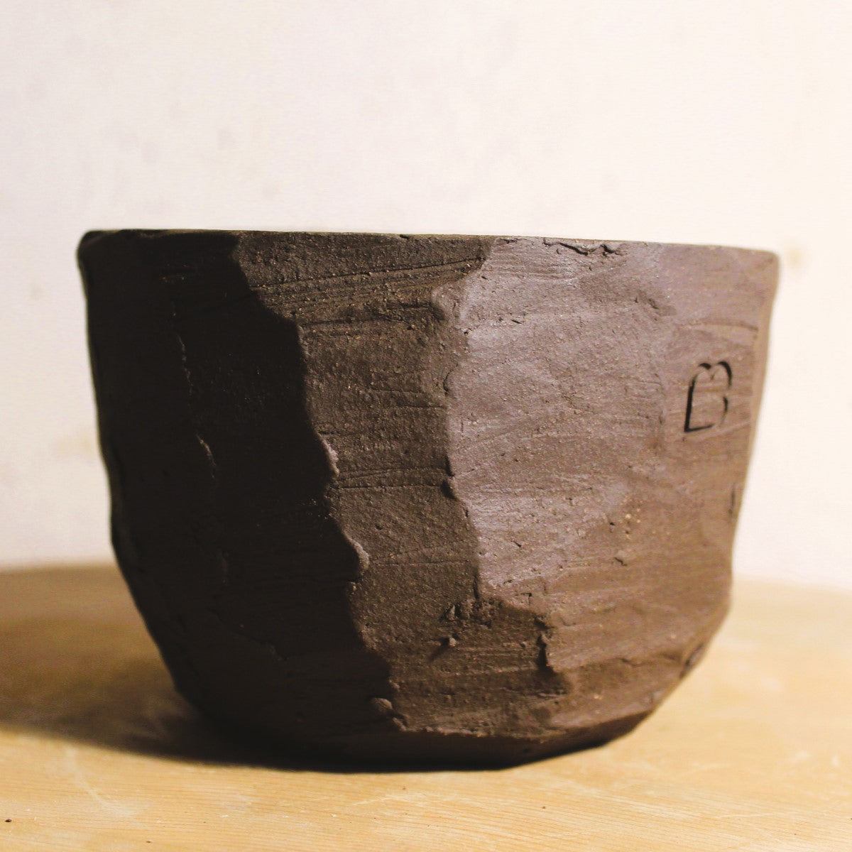 Skulpturenvase P-032-26 / Größe S
