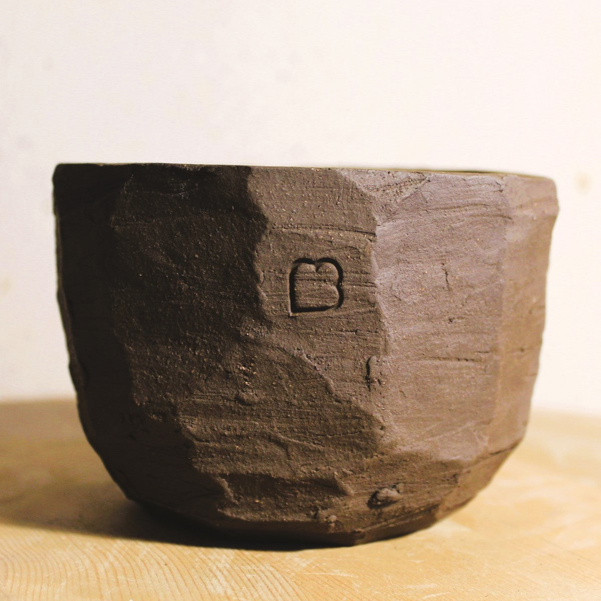 Skulpturenvase P-032-26 / Größe S