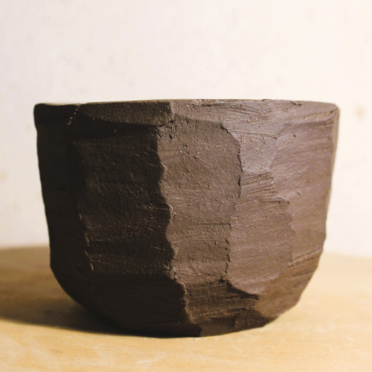 Skulpturenvase P-032-26 / Größe S
