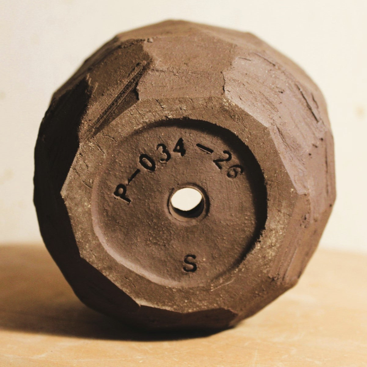 Vaso scultura P-034-26 / taglia S