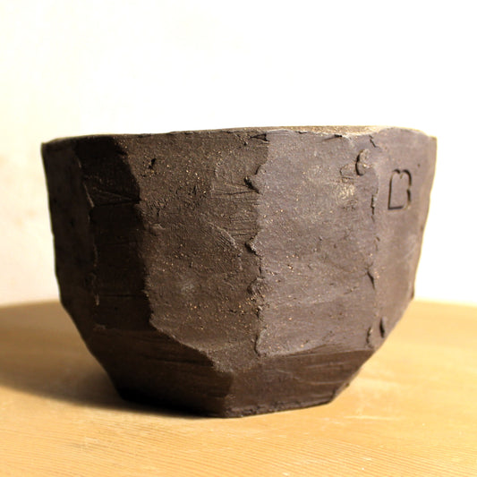 Vaso scultura P-020-26 / taglia S